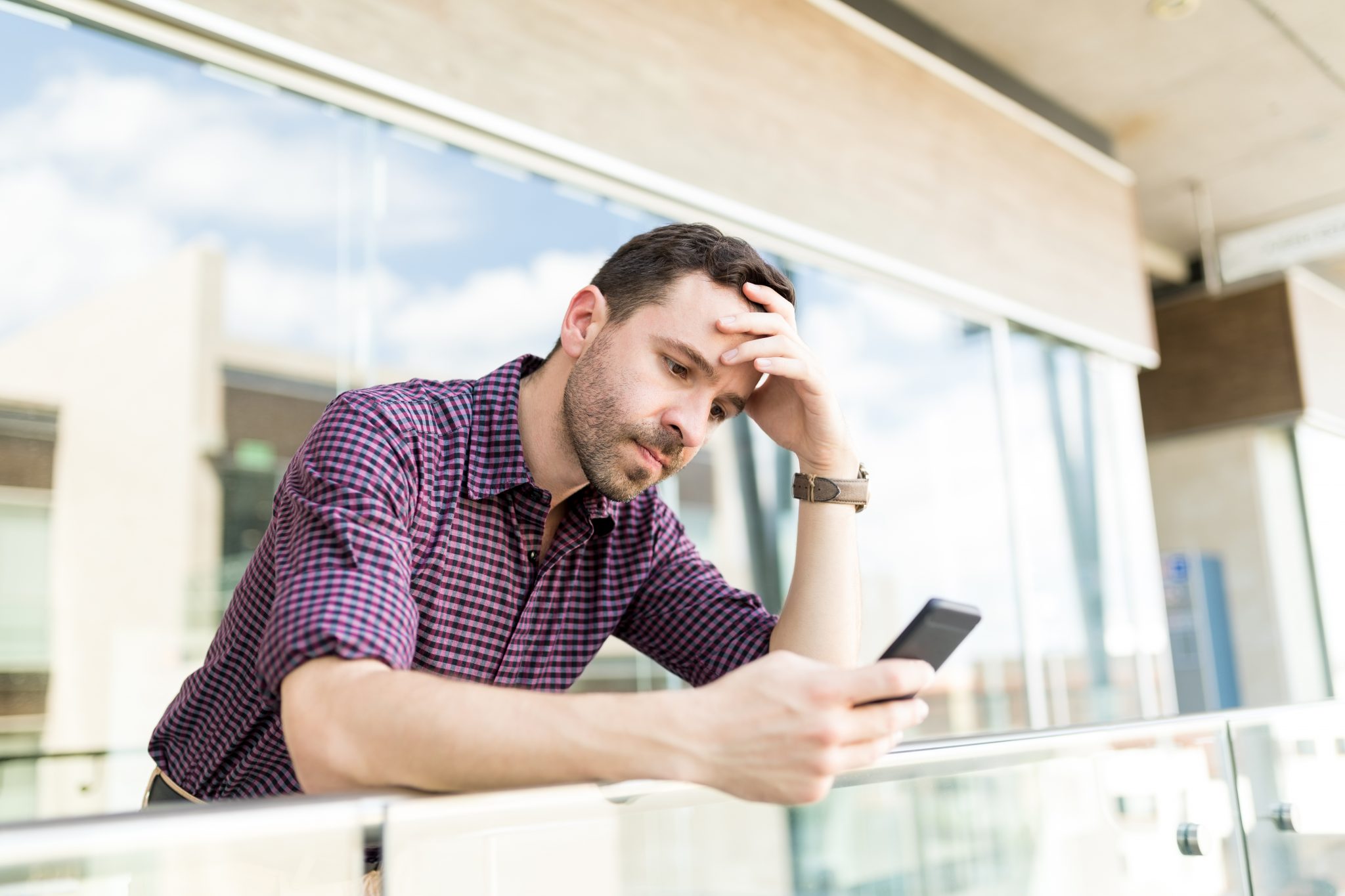 Man with depression calls suicide hotline